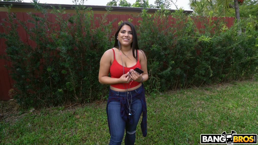 Julz Gotti - Money Brings Out The Big Tits And Ass